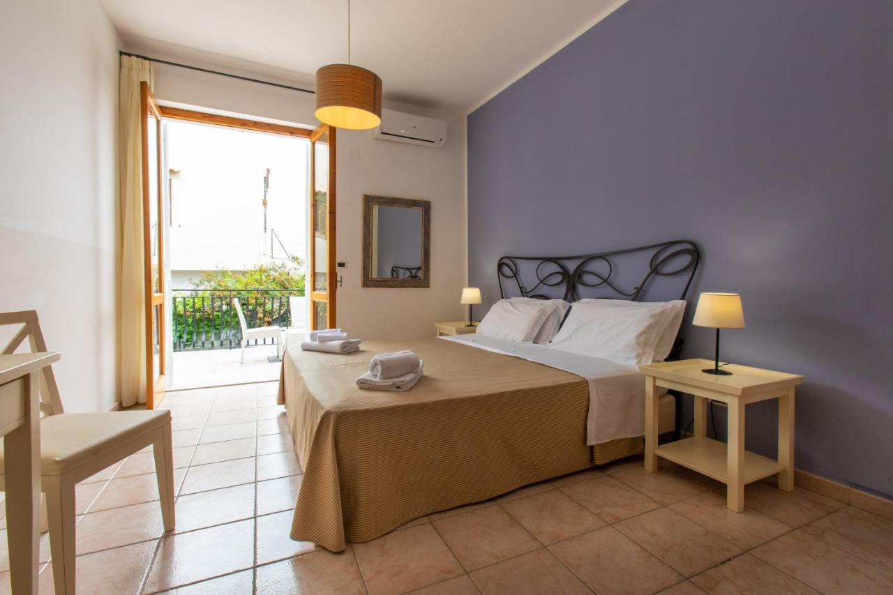 Hotel Amarea - Aeolian Charme Canneto  Eksteriør billede