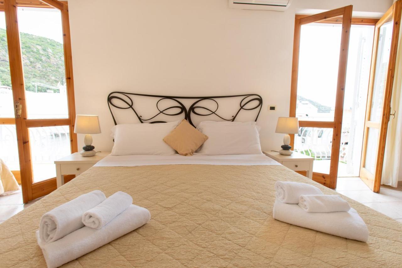 Hotel Amarea - Aeolian Charme Canneto  Eksteriør billede
