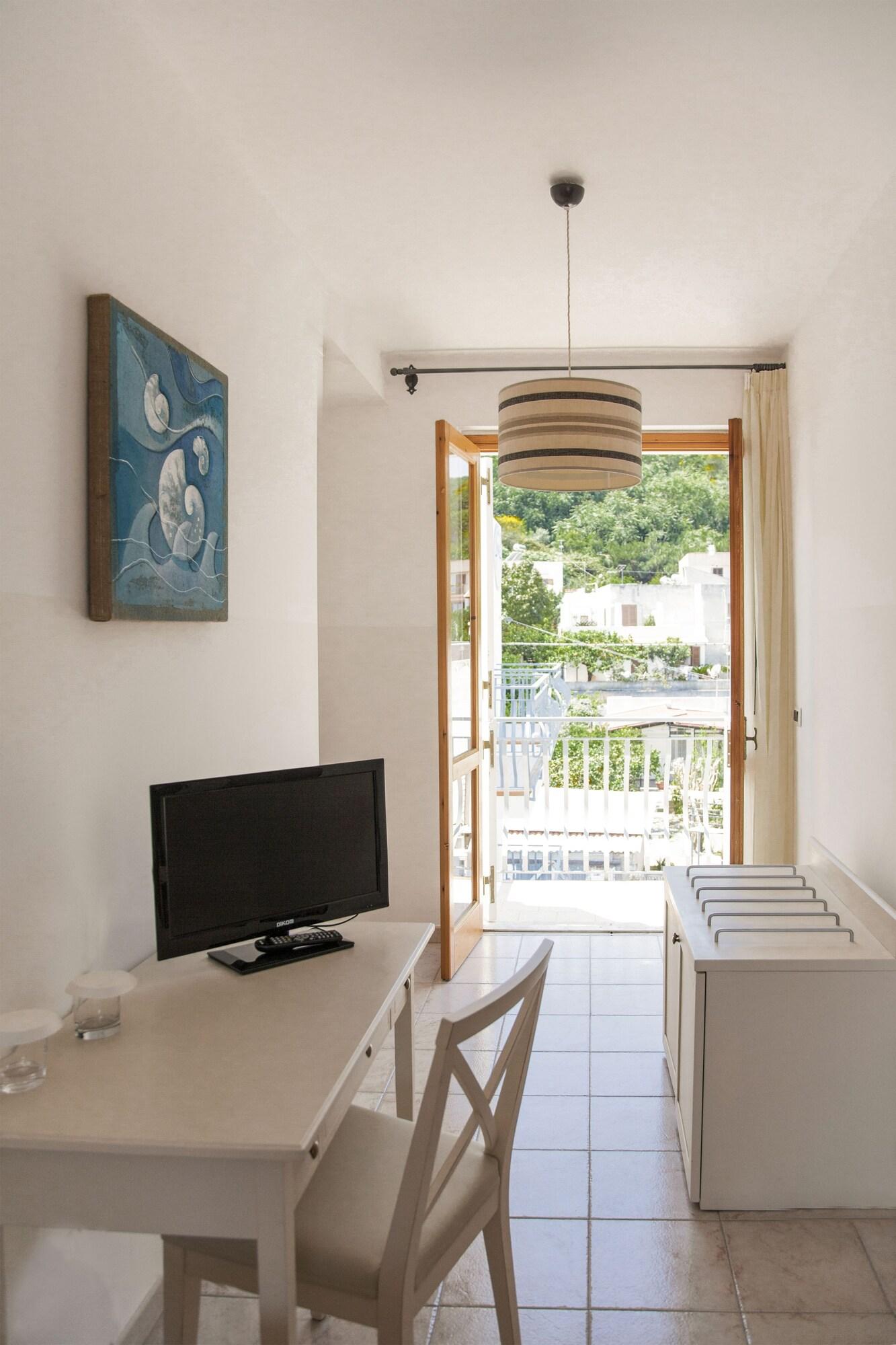 Hotel Amarea - Aeolian Charme Canneto  Eksteriør billede