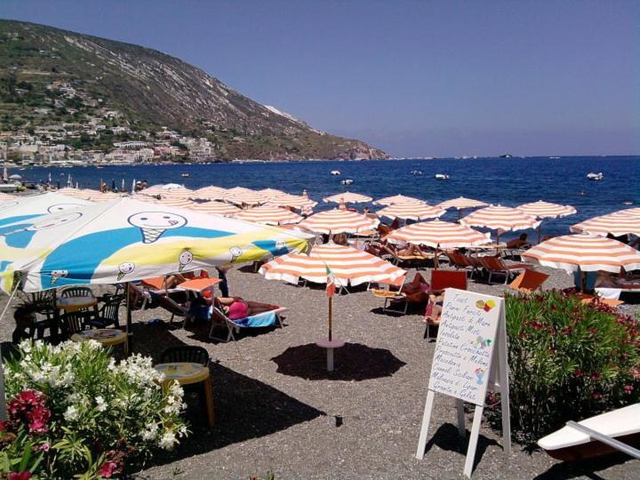 Hotel Amarea - Aeolian Charme Canneto  Eksteriør billede